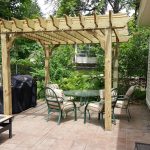 10×10 pergola freestanding