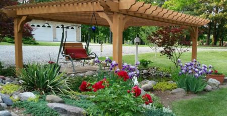 Cedar Garden Pergola – Big Kahuna