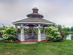 What's The Difference? Arbors, Pergolas, Gazebos & Pavilions