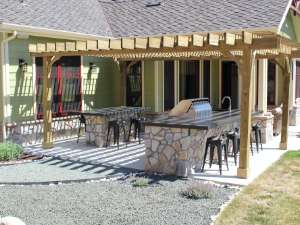 outdoor dining area