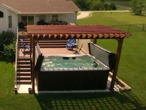 hot tub under pergola