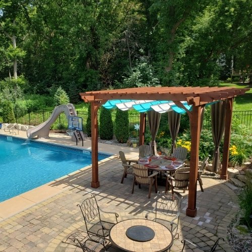 Patio pergola with roof